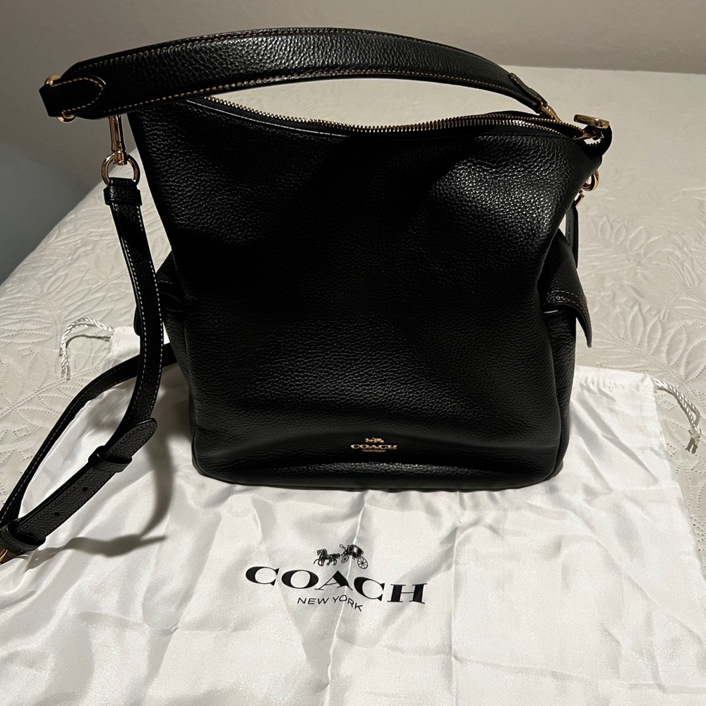 Leather Coach Pennie Shoulder/Crossbody bag